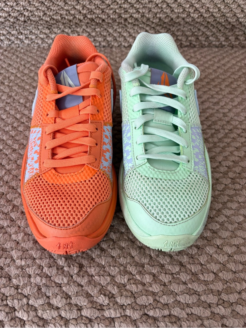 Nike Big Kids Ja 1 Mismatched Sneakers Size 3.5Y